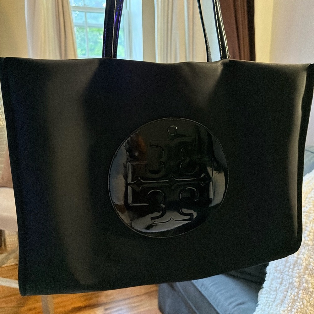 Tory Burch Black Patent Logo Shoulder Tote